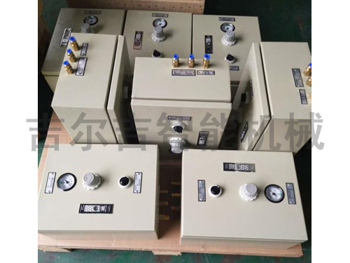 控制柜是按電氣接線要求將開關設備